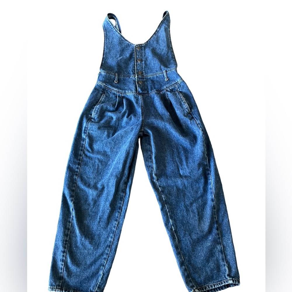 Vintage Jordache overalls. Medium.